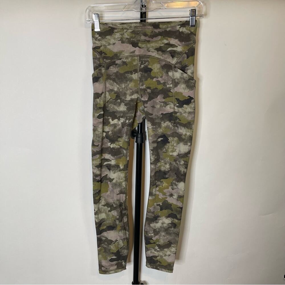 LuluLemon Power Thru High Rise Tight Leggings Size 8 Women’s